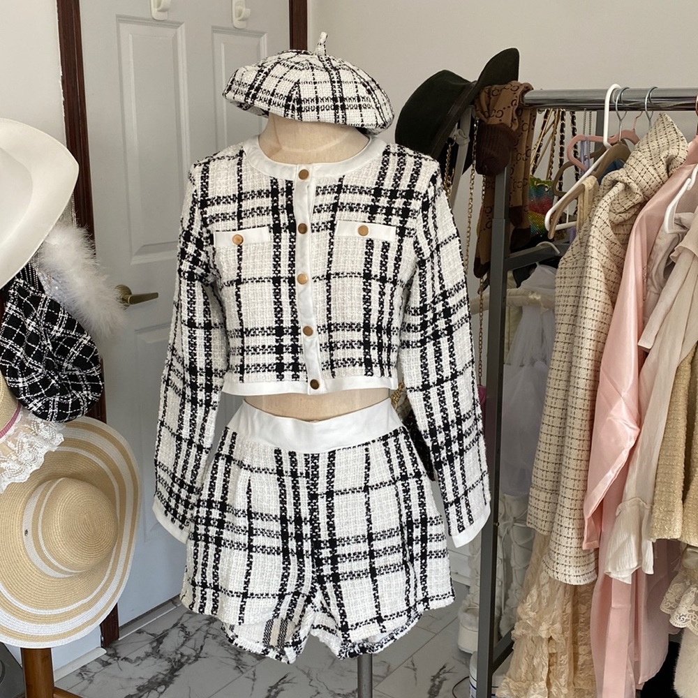 White and Black Tweed Set Jacket & Shorts with Hat French Beret